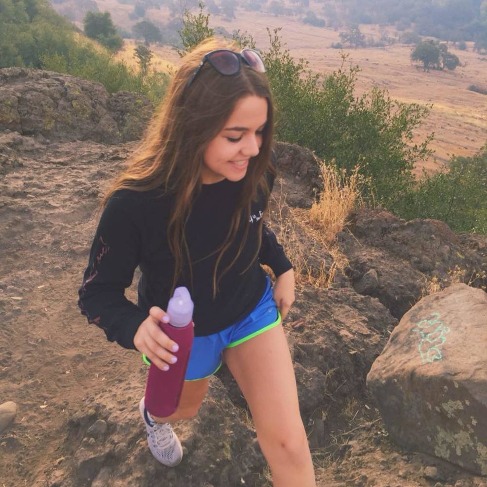 Meet your Posher, Jacquelyn